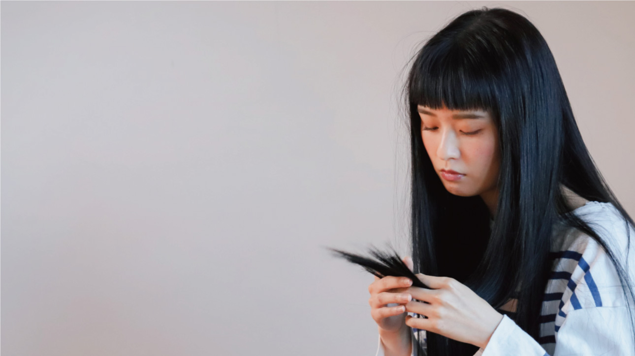 夏の疲れは髪にも！ダメージの要因とヘアケア方法とは？