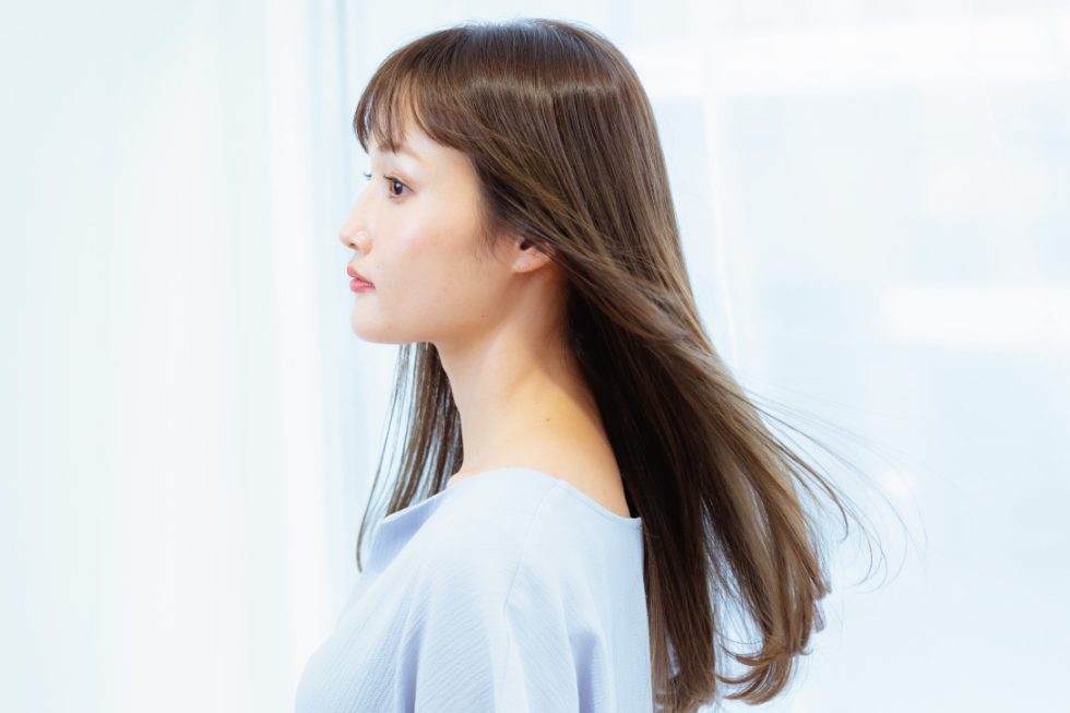 【最新版】ドライヤーの正しい使い方・傷みにくい乾かし方