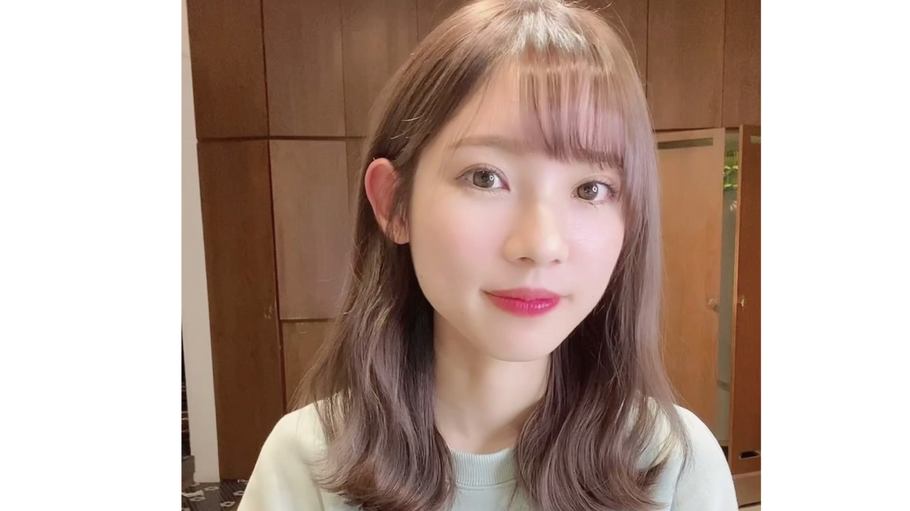 清楚もカジュアルにもいける！万能共存ゆる巻きヘア