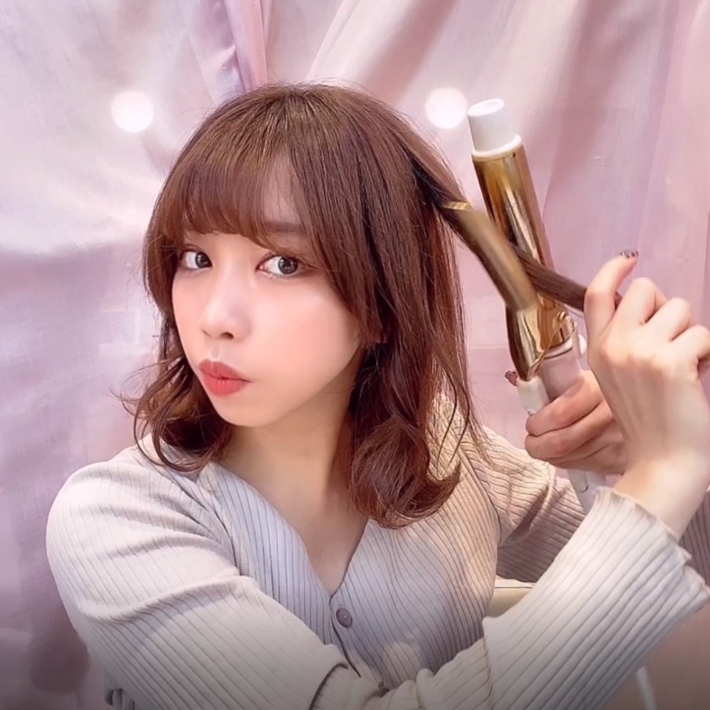 暗髪に合うヘアアレンジ♡簡単リバース巻き